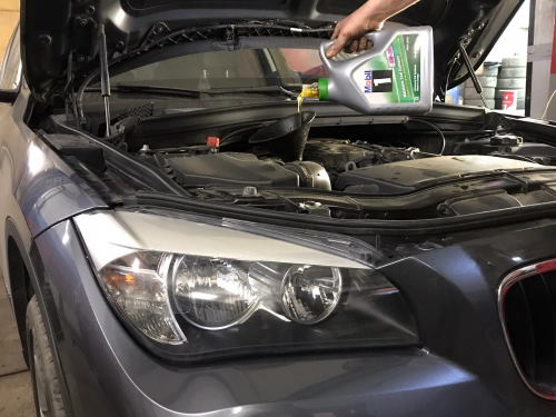 Замена масла в ДВС BMW